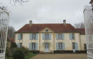 Belle demeure dans le village de Plumetot