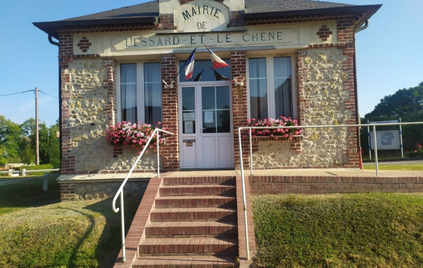 Lessard et le Chêne